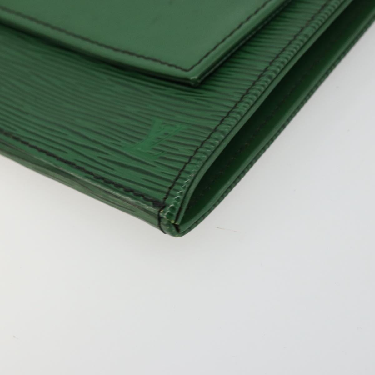 LOUIS VUITTON Epi Jena Clutch Bag Green M52724 LV Auth 177164A