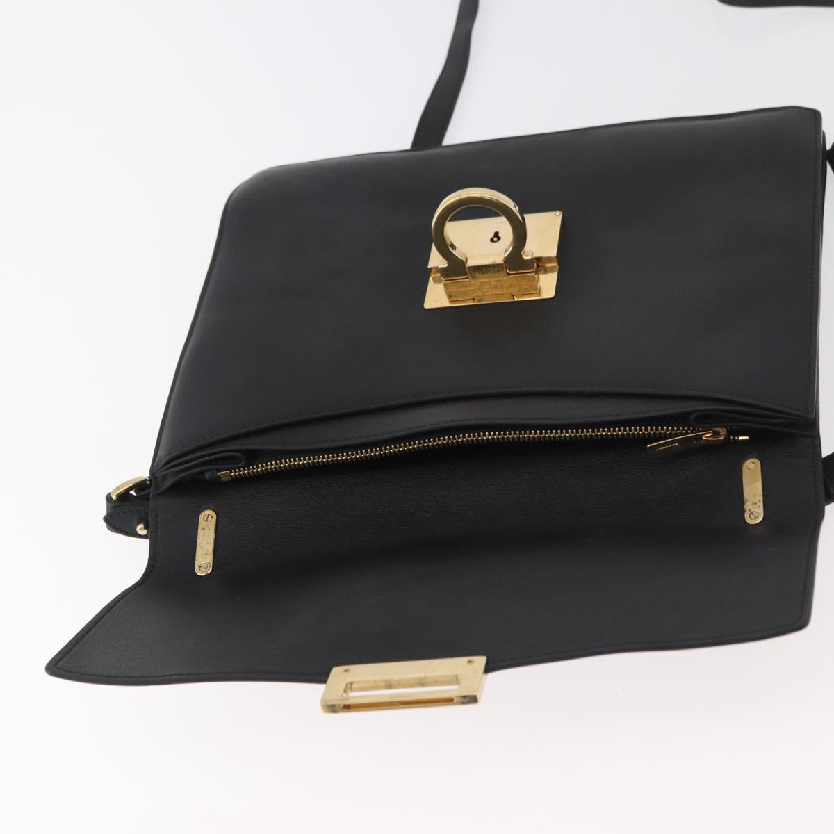 Salvatore Ferragamo Gancini Shoulder Bag Leather Black Gold Auth 177194A