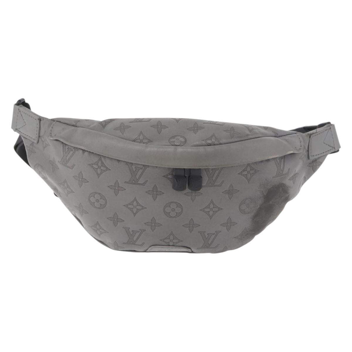 LOUIS VUITTON Monogram Shadow Discovery Bum Bag PM Gray M46108 LV Auth 177293