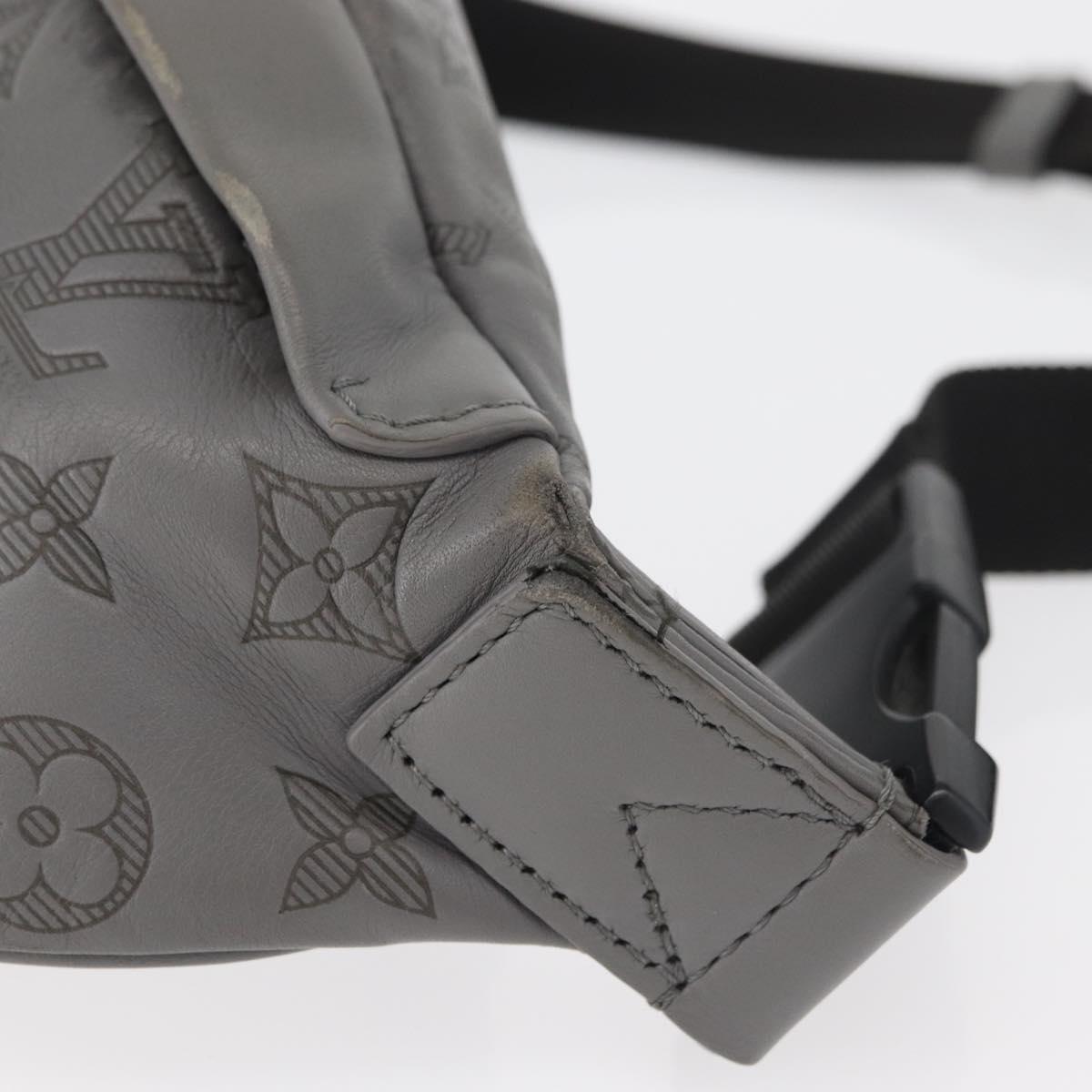 LOUIS VUITTON Monogram Shadow Discovery Bum Bag PM Gray M46108 LV Auth 177293