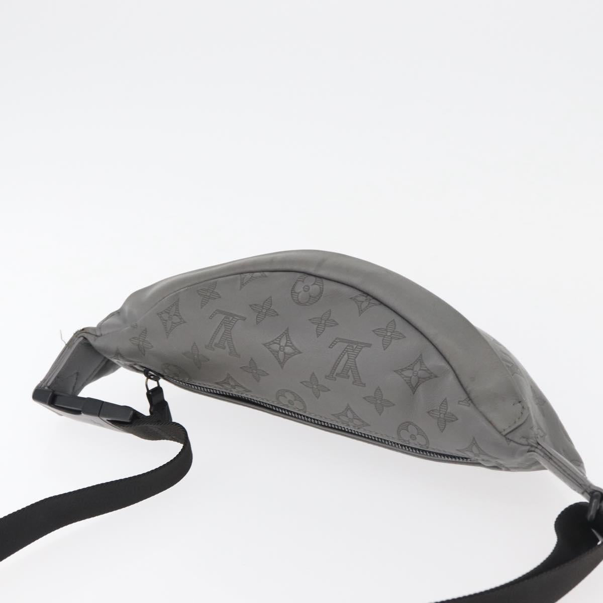LOUIS VUITTON Monogram Shadow Discovery Bum Bag PM Gray M46108 LV Auth 177293