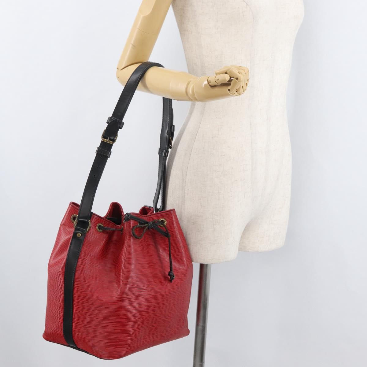 LOUIS VUITTON Epi Petit Noe Shoulder Bag Bicolor Black Red M44172 Auth 177306A