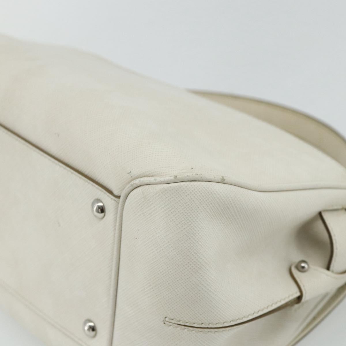Salvatore Ferragamo Gancini Hand Bag Leather White Silver Auth 177310A
