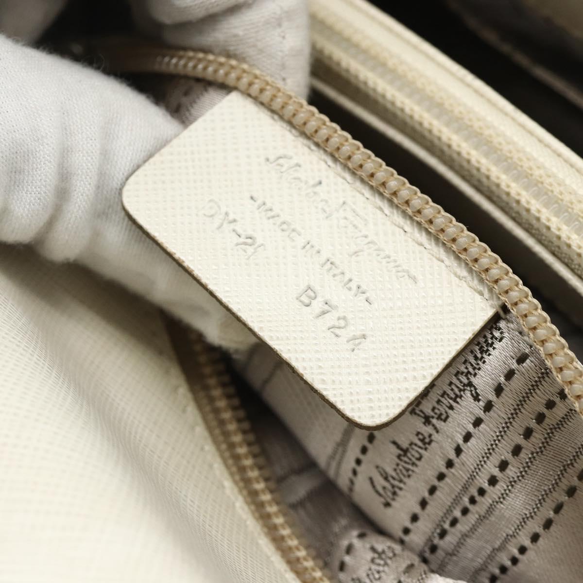Salvatore Ferragamo Gancini Hand Bag Leather White Silver Auth 177310A