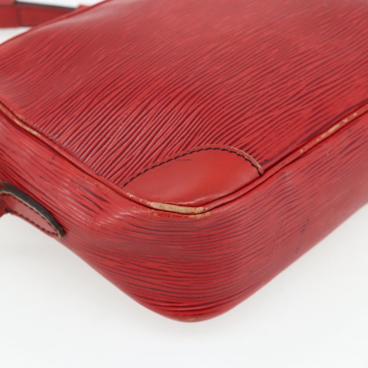 LOUIS VUITTON Epi Trocadero 23 Shoulder Bag Red M52307 LV Auth 177428