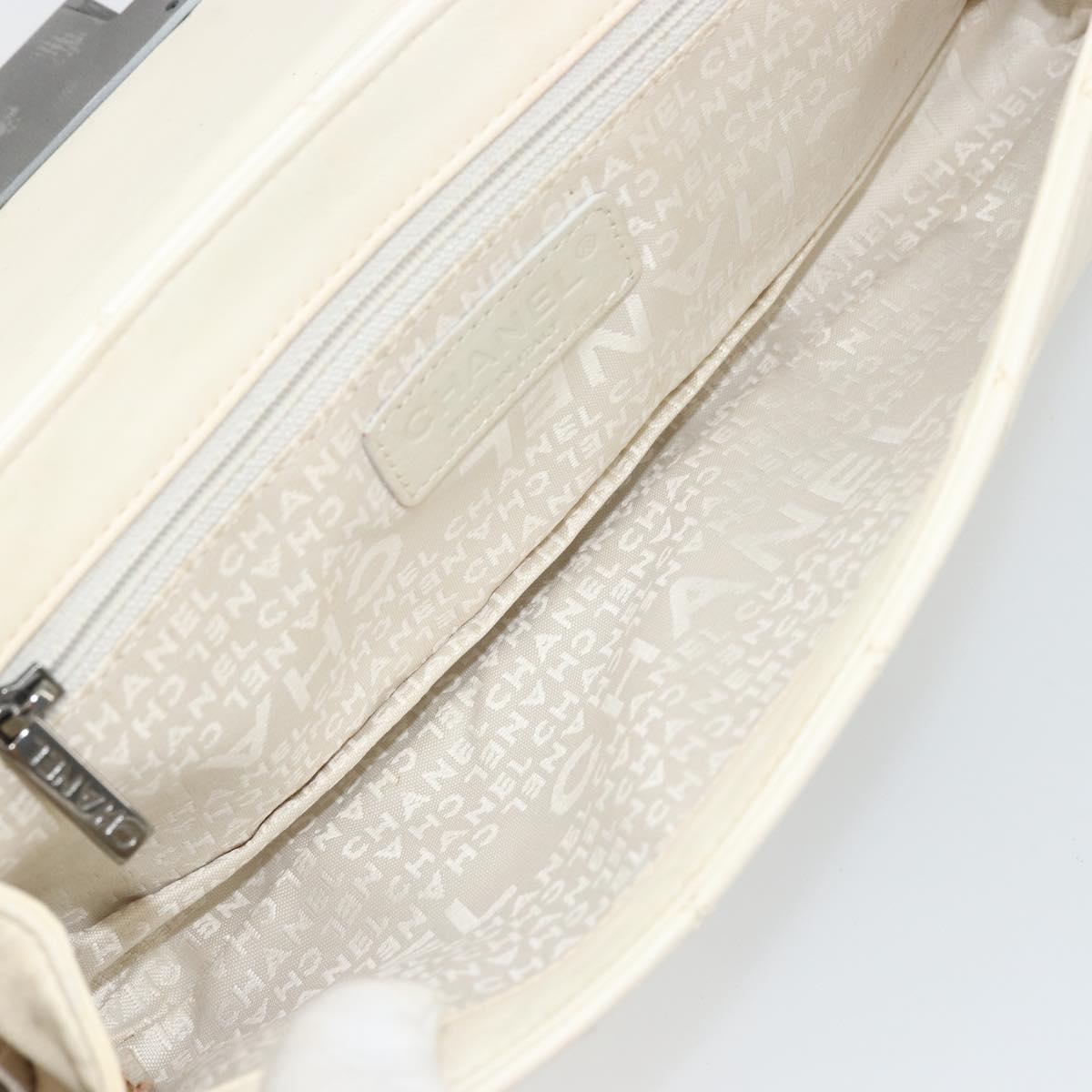 CHANEL Choco Bar Chain Shoulder Bag Lamb Skin White Silver CC Auth 177622