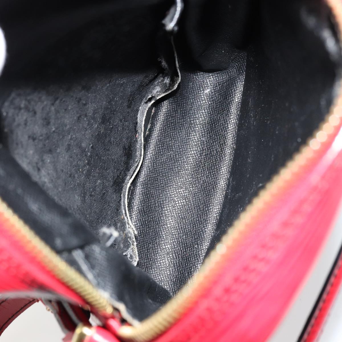 LOUIS VUITTON Epi Danube Shoulder Bag Red M45637 LV Auth 177658