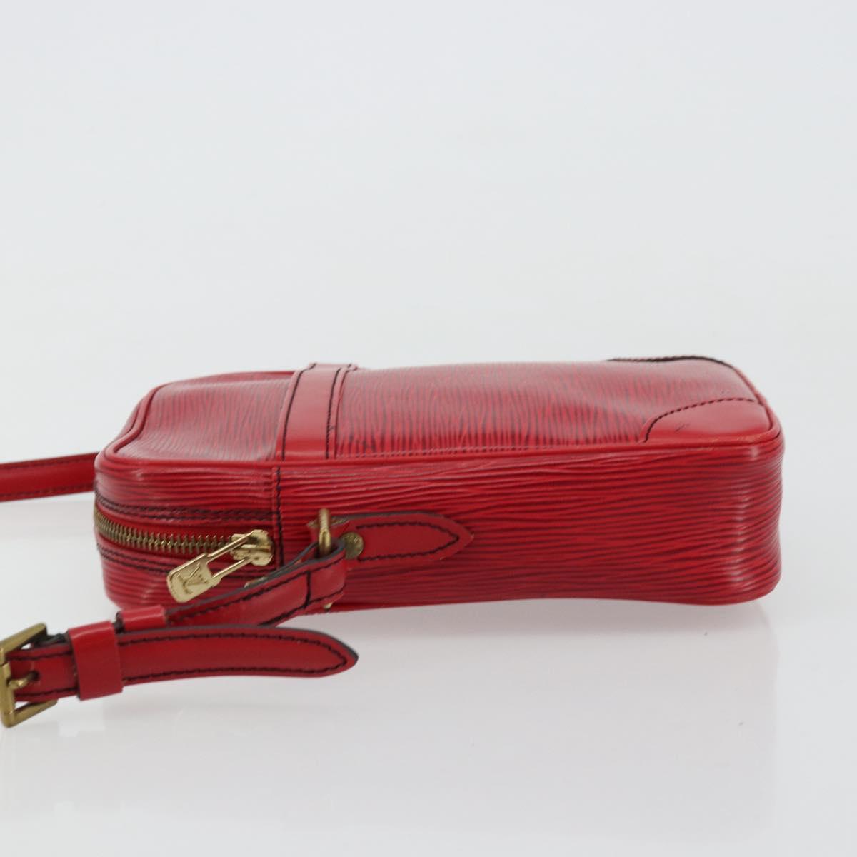 LOUIS VUITTON Epi Danube Shoulder Bag Red M45637 LV Auth 177658