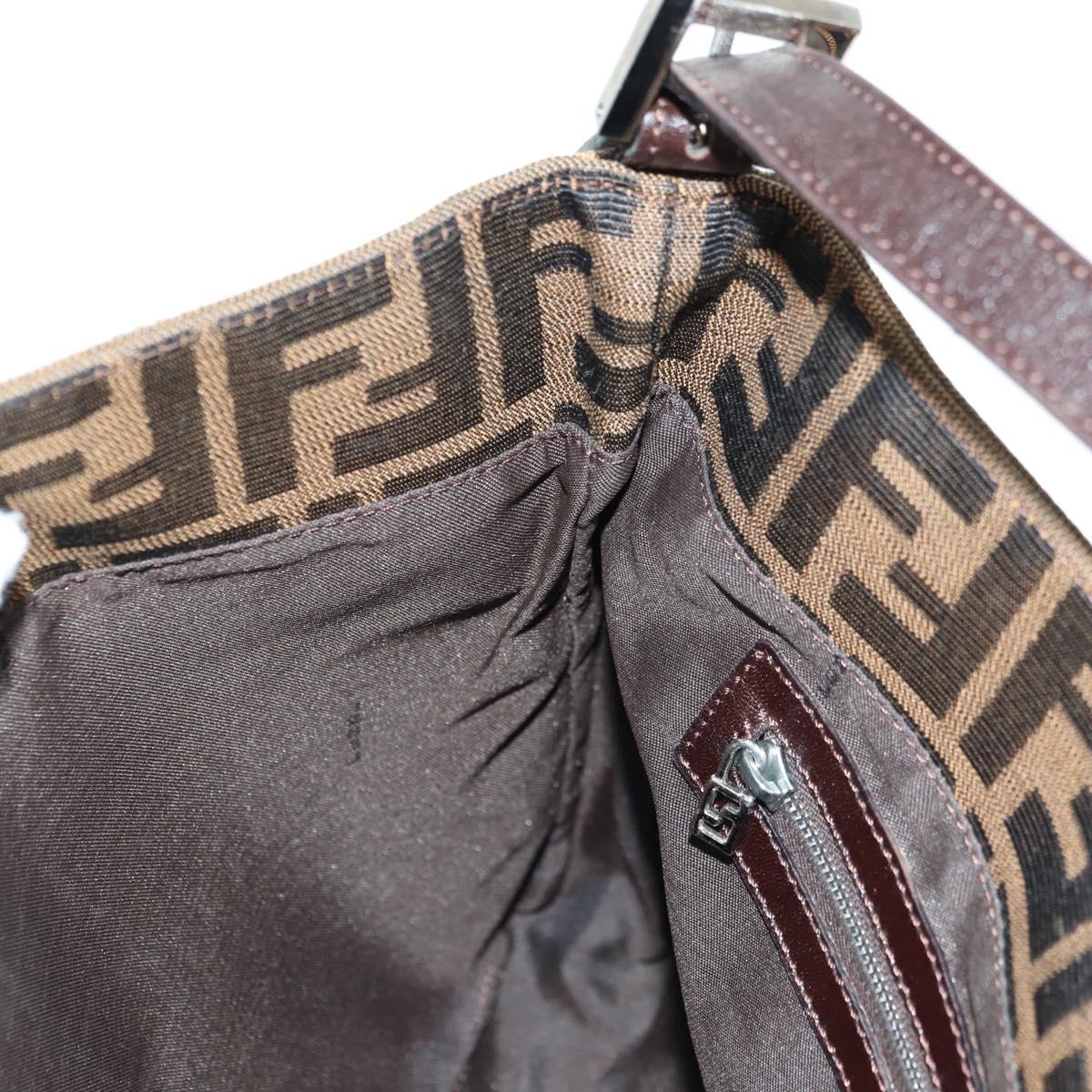 FENDI Zucca Canvas Mamma Baguette Shoulder Bag Brown Black Auth 177772SAV