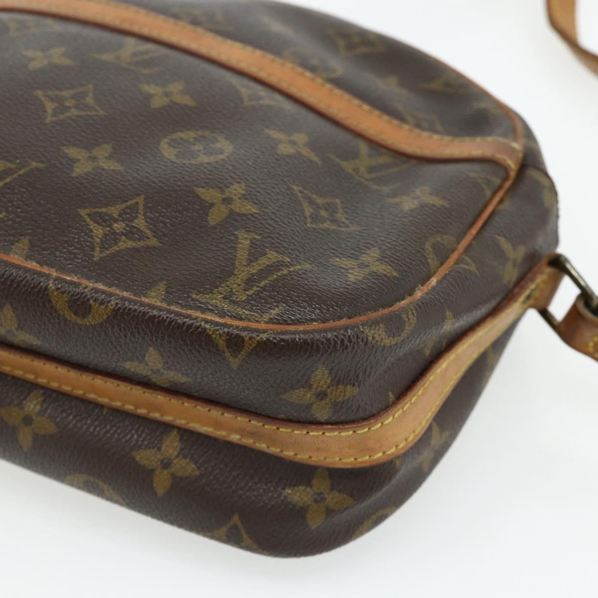 LOUIS VUITTON Monogram Senlis Shoulder Bag M51222 LV Auth 177916