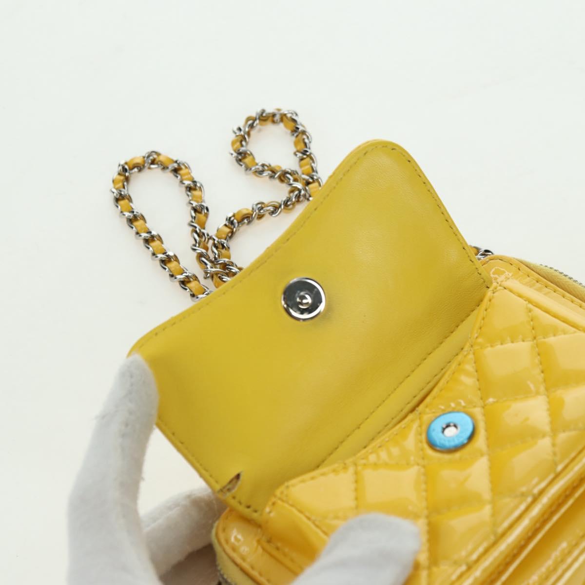 CHANEL Matelasse Chain Shoulder Bag Patent leather Yellow Silver CC Auth 177988V