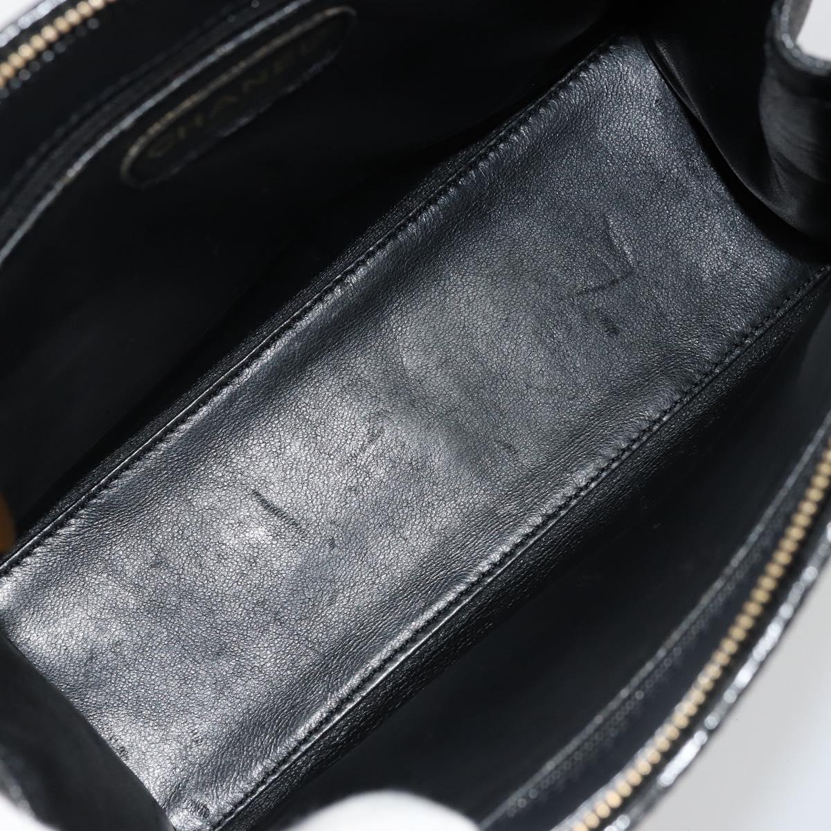 CHANEL Tote Bag Caviar Skin Black Gold CC Auth 178022