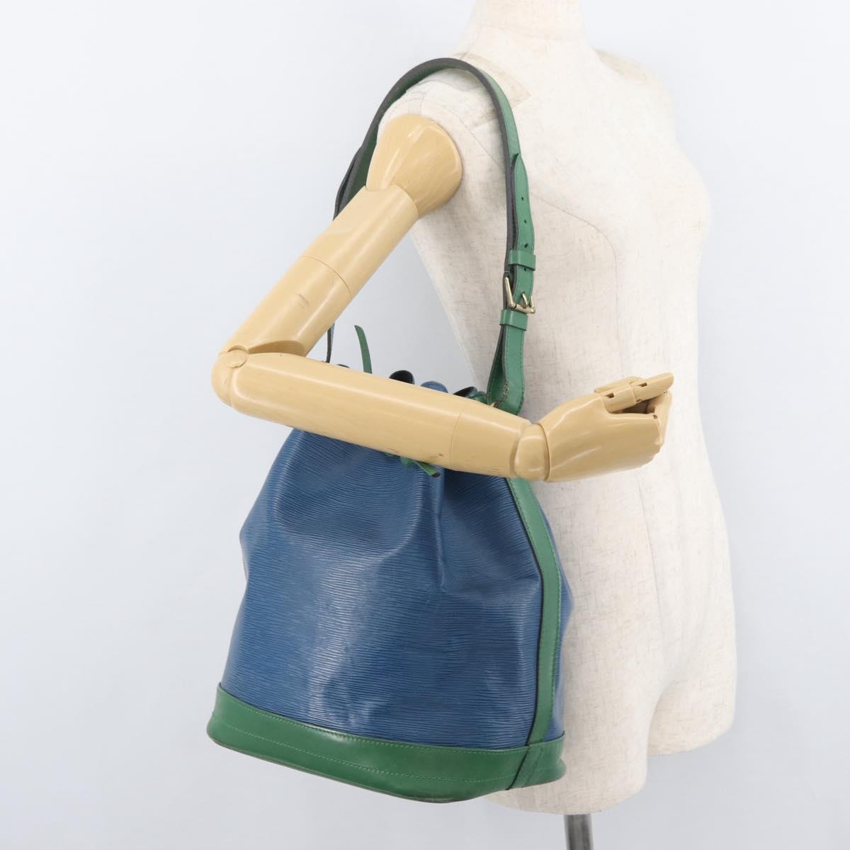 LOUIS VUITTON Epi Noe Shoulder Bag Bicolor Green Blue M44044 LV Auth 178152