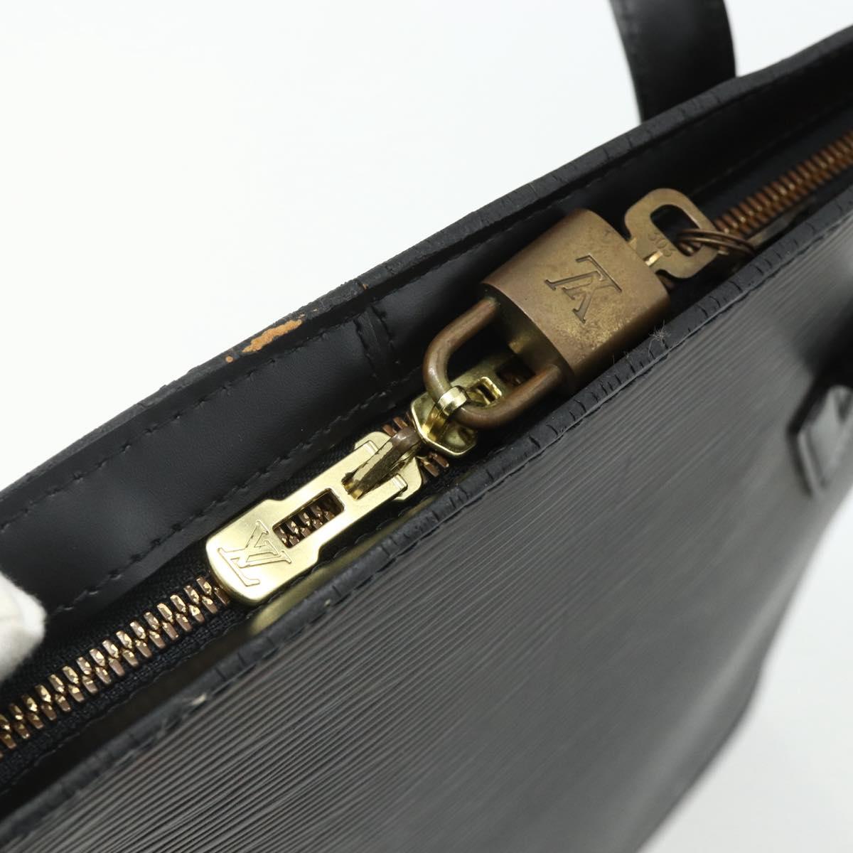LOUIS VUITTON Epi Lussac Shoulder Bag Black M52282 LV Auth 178226A