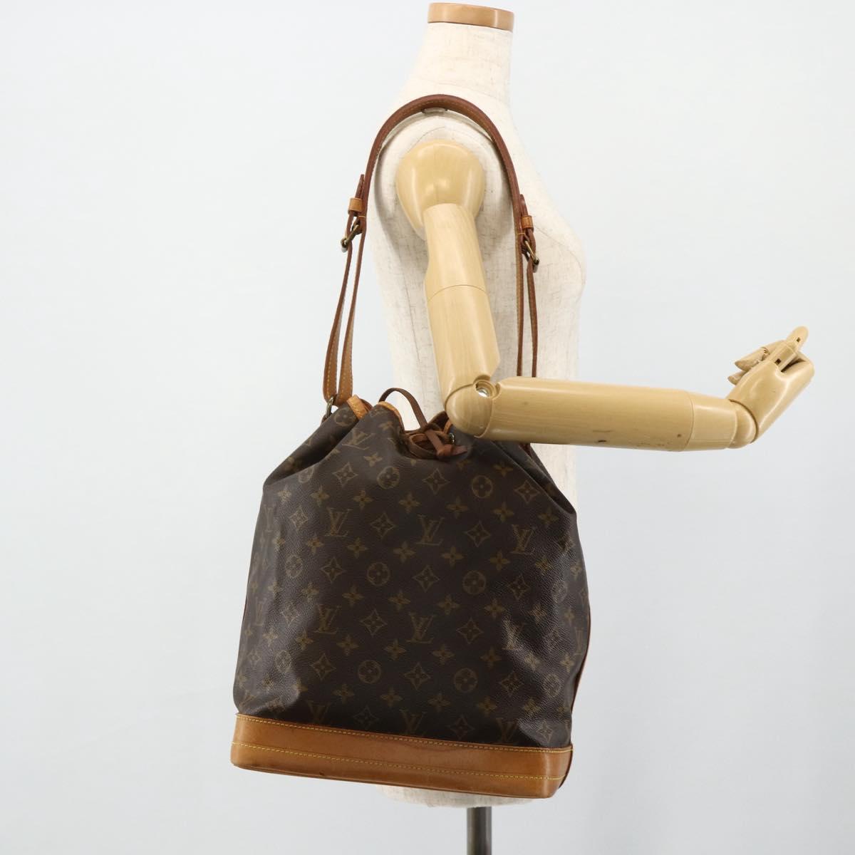 LOUIS VUITTON Monogram Noe Shoulder Bag M42224 LV Auth 178235A