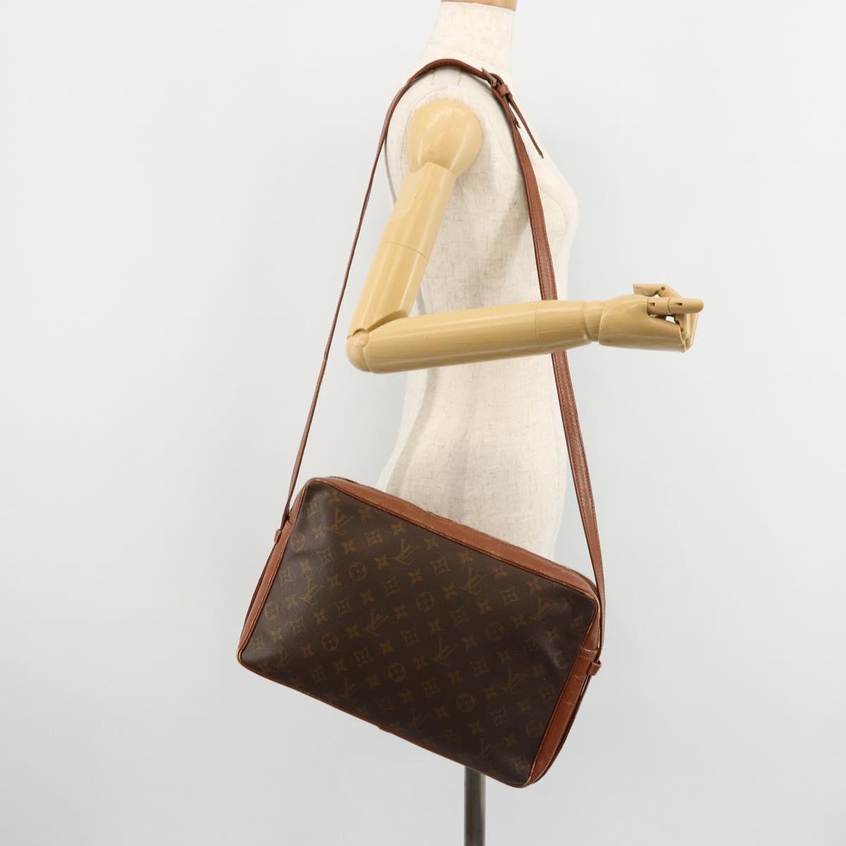 LOUIS VUITTON Monogram Sack Bandouliere 30 Shoulder Bag M51364 LV Auth 178342