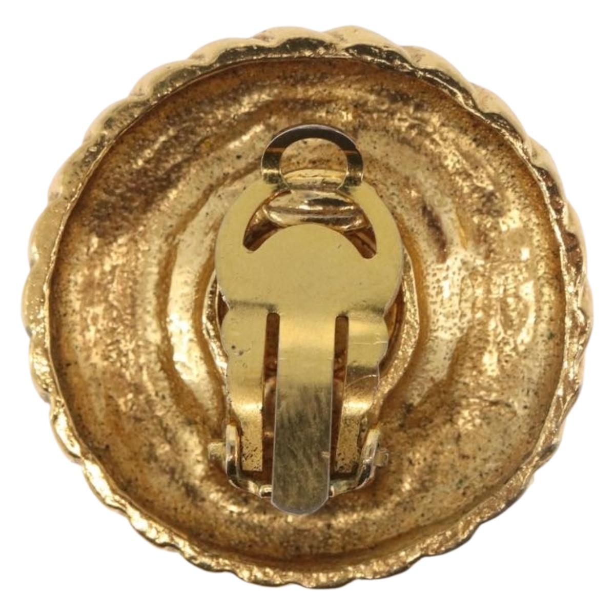 CHANEL Earring metal Gold CC Auth 178397