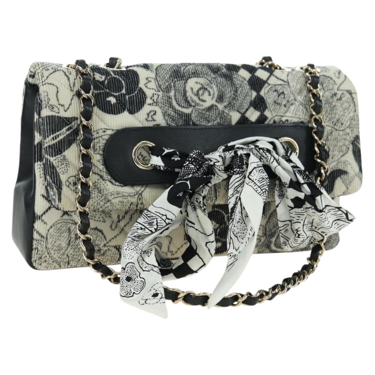 CHANEL Matelasse 25 Chain Shoulder Bag Corduroy White Gold CC Auth 178492SAM
