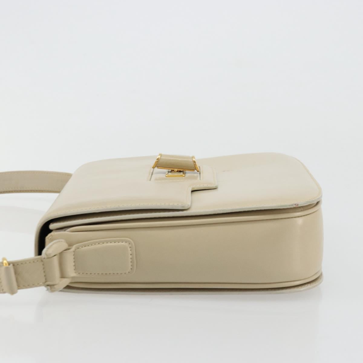 GUCCI Shoulder Bag Leather Beige Gold 26 001 0647 Auth 178561