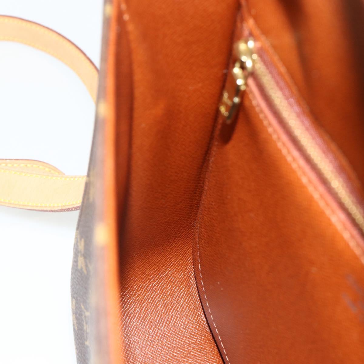 LOUIS VUITTON Monogram Saint Cloud GM Shoulder Bag M51242 LV Auth 178677A