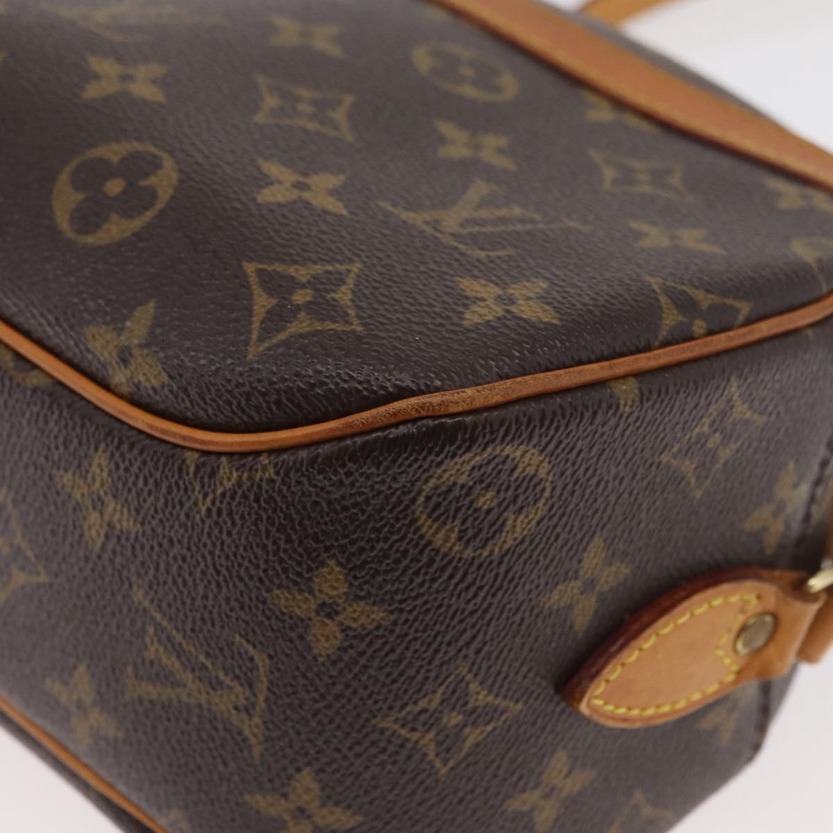 LOUIS VUITTON Monogram Blois Shoulder Bag M51221 LV Auth 178947
