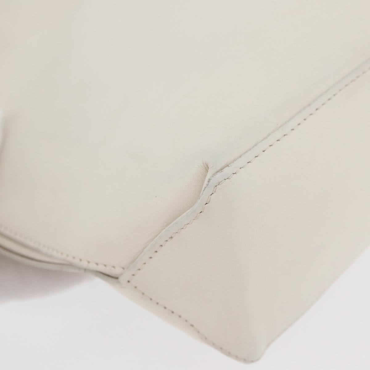 CHANEL Essential Hand Bag Leather White CC Auth 178954V