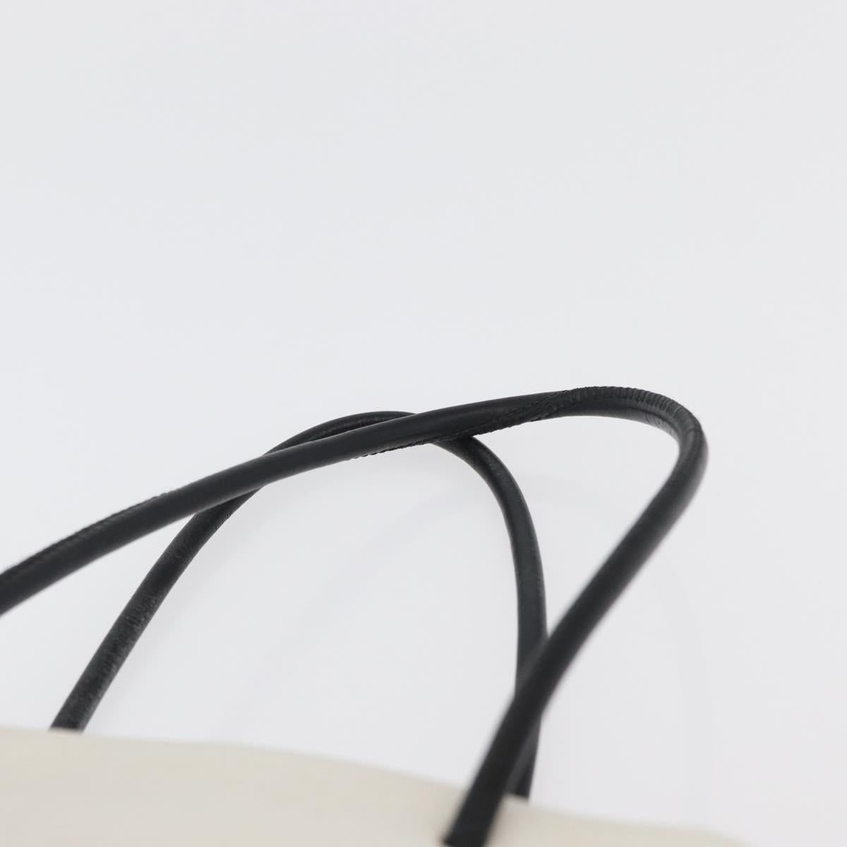 CHANEL Essential Hand Bag Leather White CC Auth 178954V