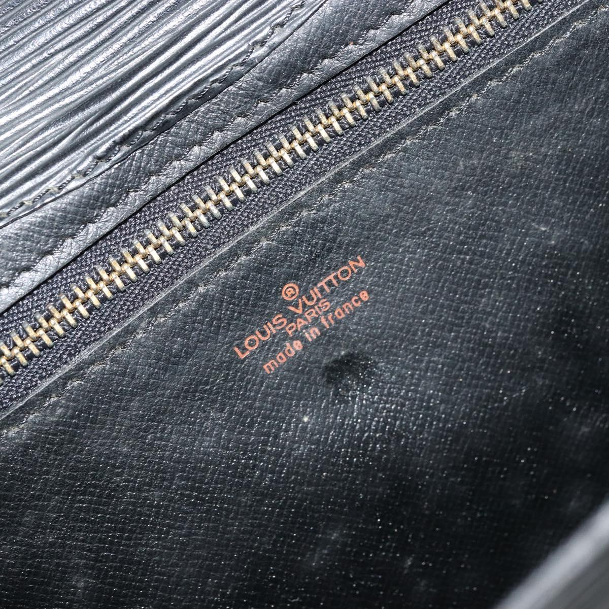 LOUIS VUITTON Epi Montaigne 27 Clutch Bag Black M52652 LV Auth 179016