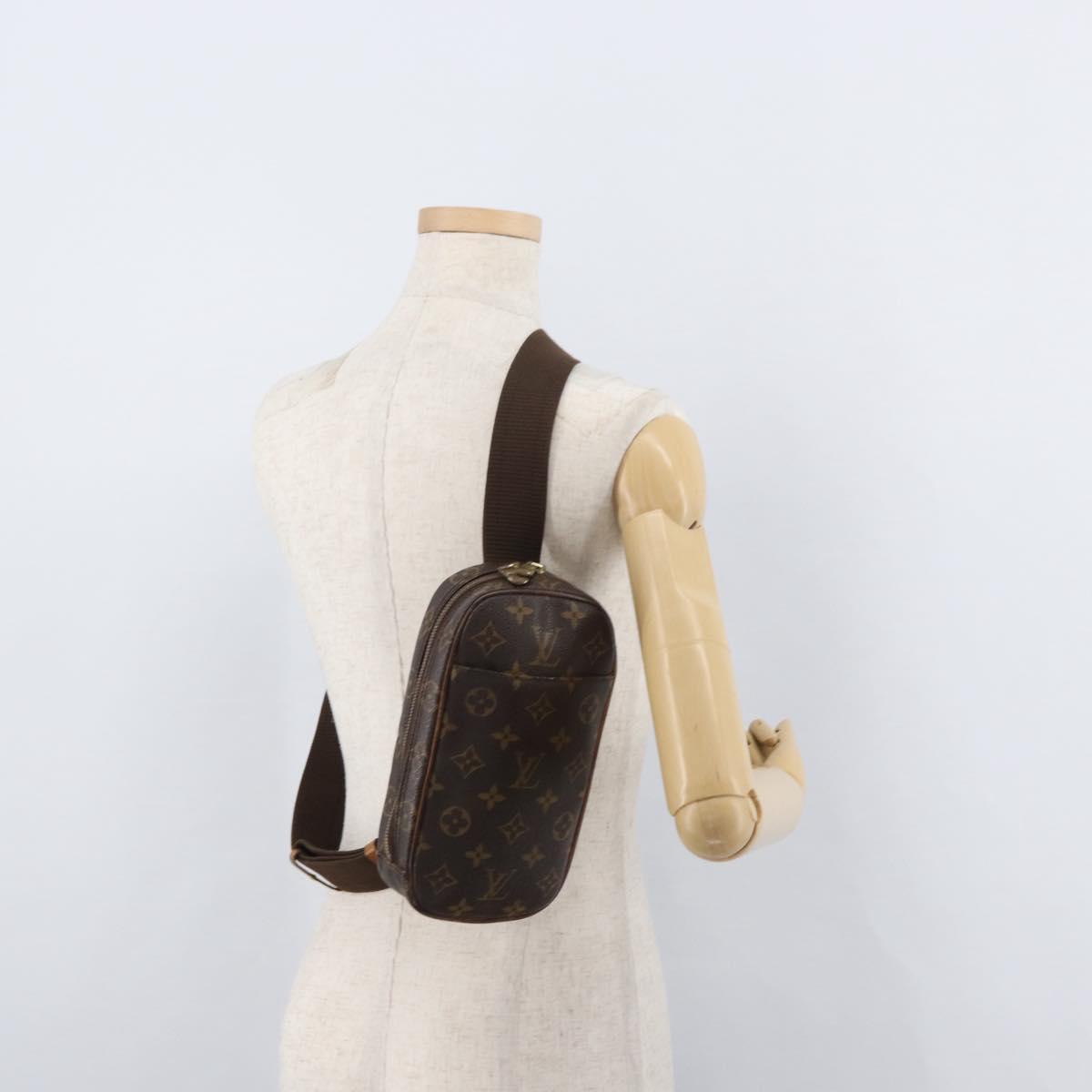 LOUIS VUITTON Monogram Pochette Gange Shoulder Bag M51870 LV Auth 179046