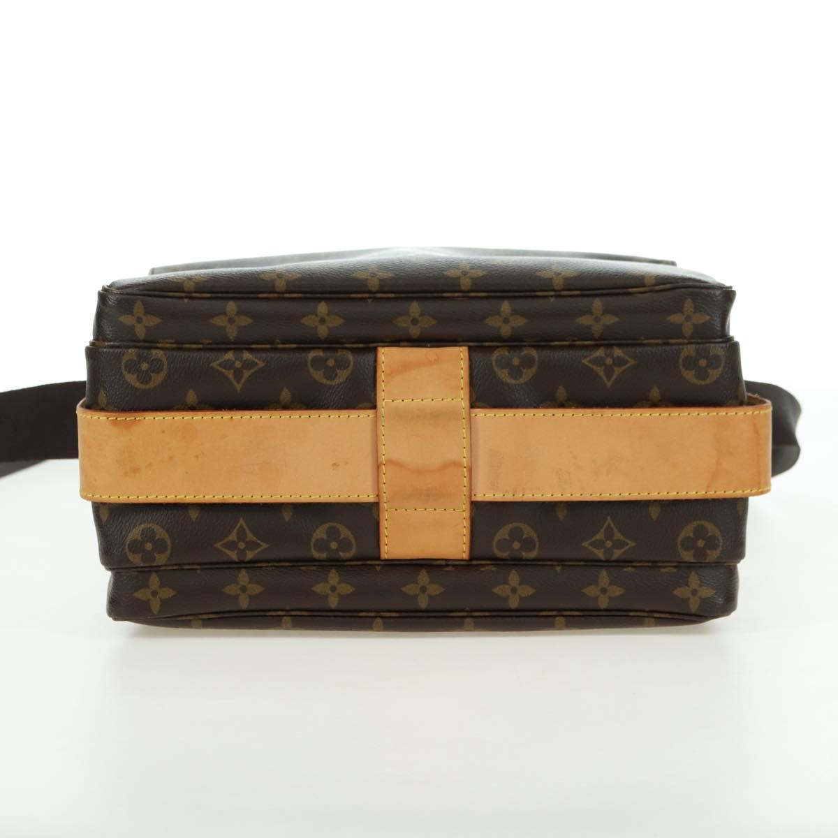 LOUIS VUITTON Monogram Naviglio Shoulder Bag M50205 LV Auth 179134A