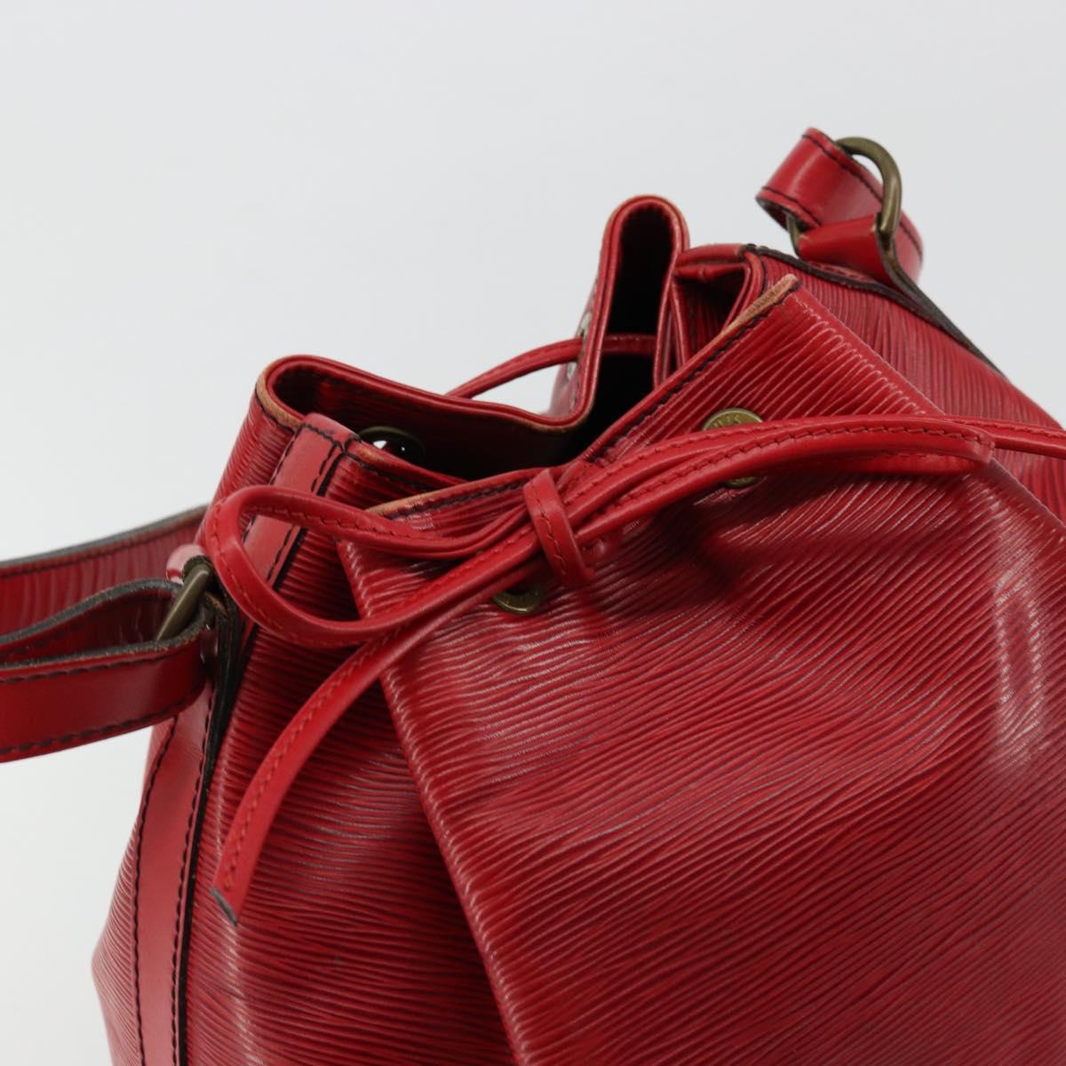 LOUIS VUITTON Epi Petit Noe Shoulder Bag Red M44107 LV Auth 179148