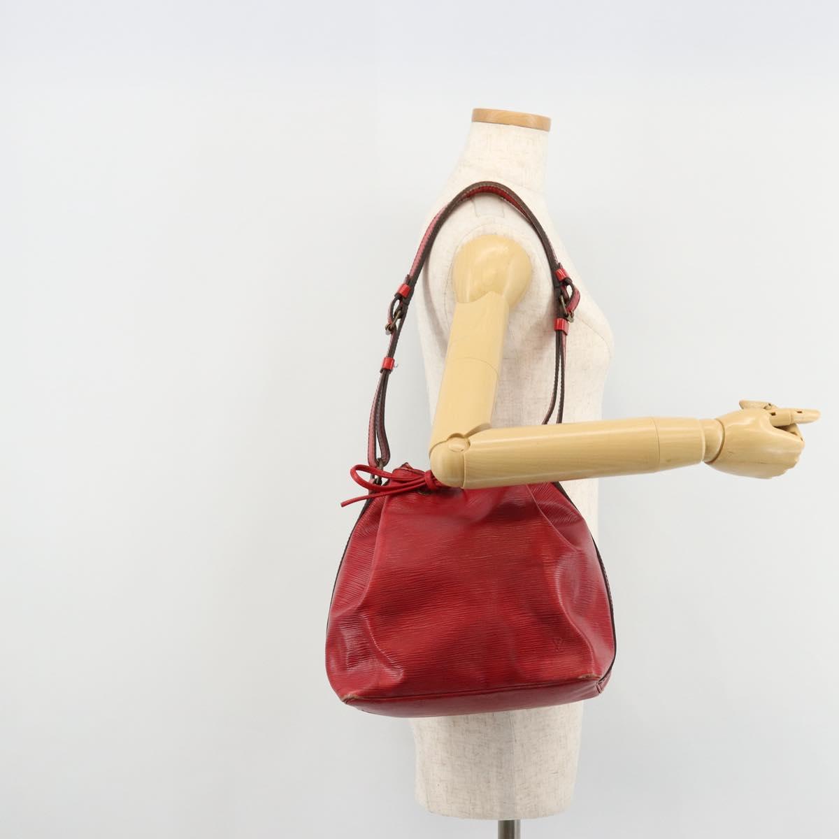 LOUIS VUITTON Epi Petit Noe Shoulder Bag Red M44107 LV Auth 179148
