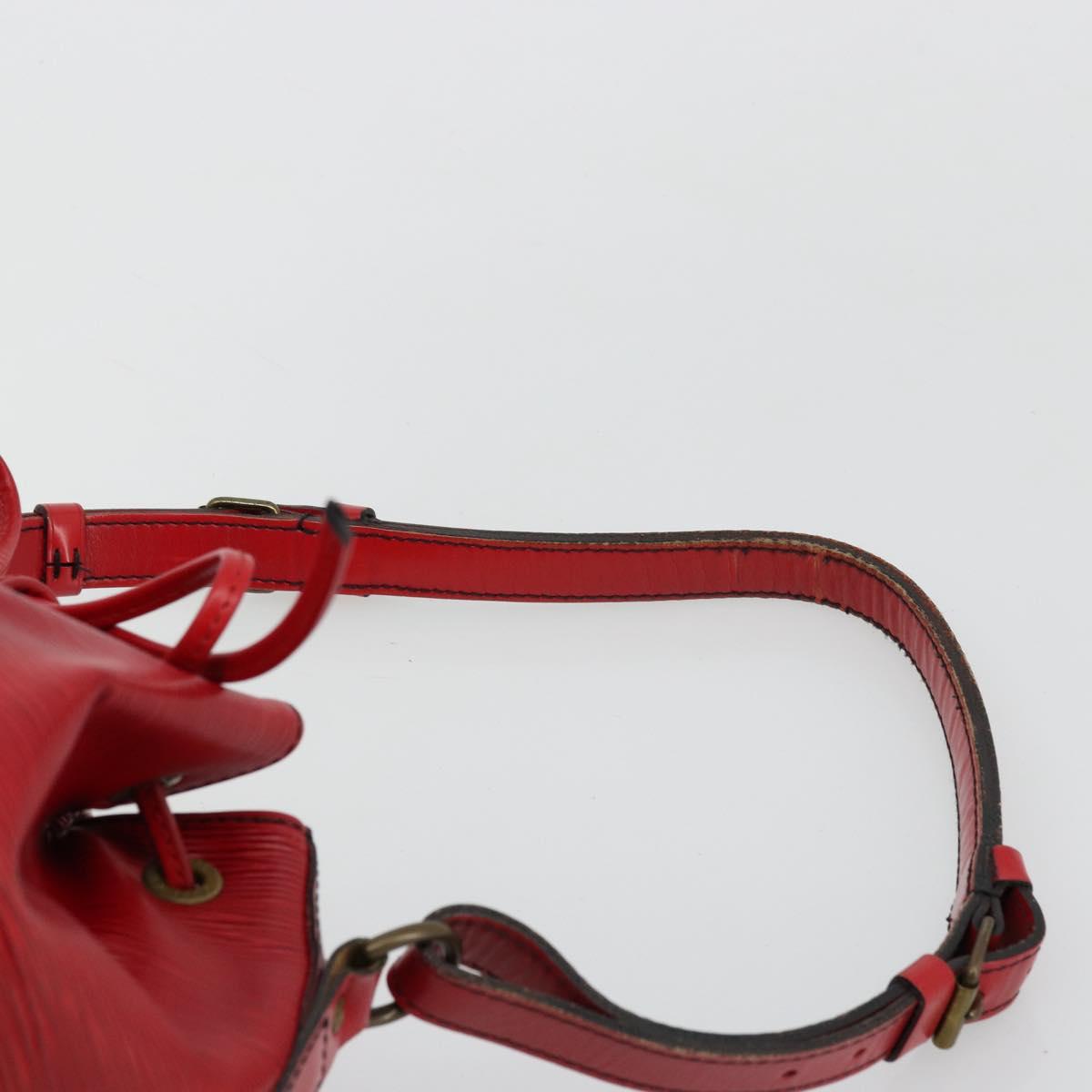 LOUIS VUITTON Epi Petit Noe Shoulder Bag Red M44107 LV Auth 179148