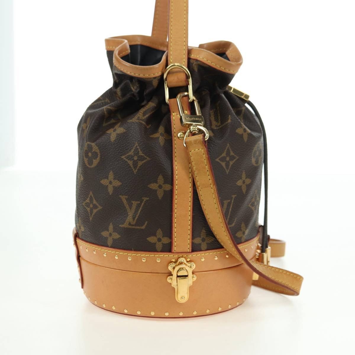 LOUIS VUITTON Monogram Petite Noé Trunk Hand Bag M43509 LV Auth 179184SV
