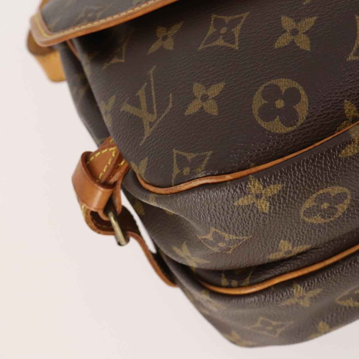 LOUIS VUITTON Monogram Saumur 30 Shoulder Bag M42256 LV Auth 179211A