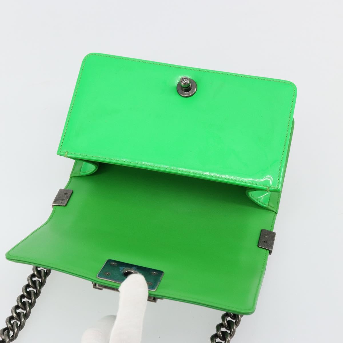 CHANEL Matelasse Chain Shoulder Bag Patent leather Green CC Auth 179242