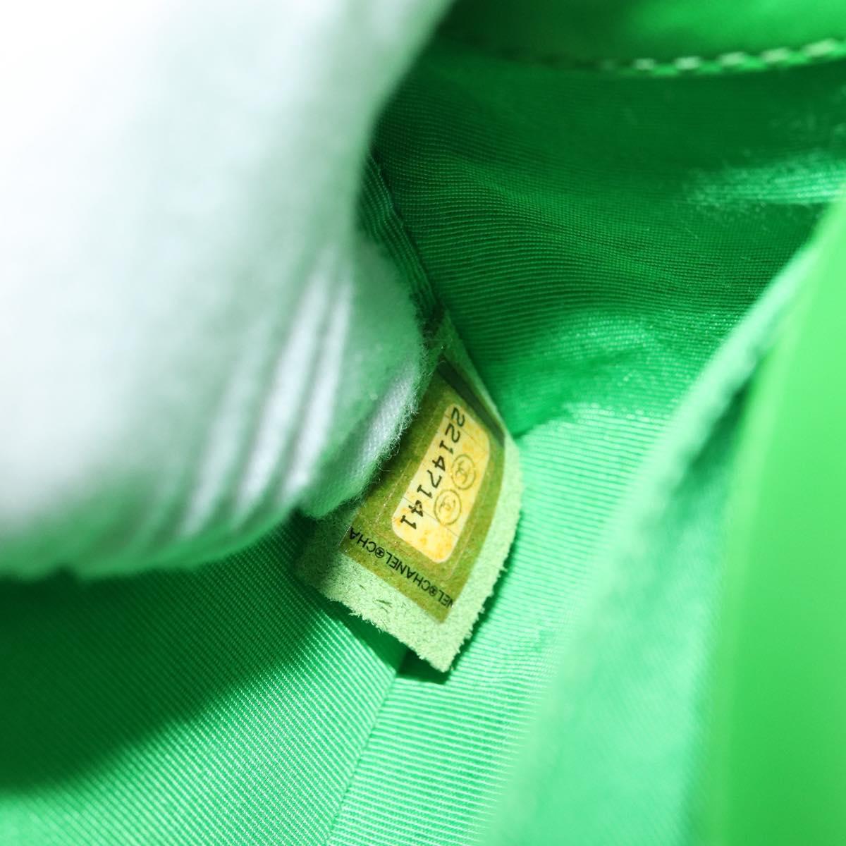 CHANEL Matelasse Chain Shoulder Bag Patent leather Green CC Auth 179242