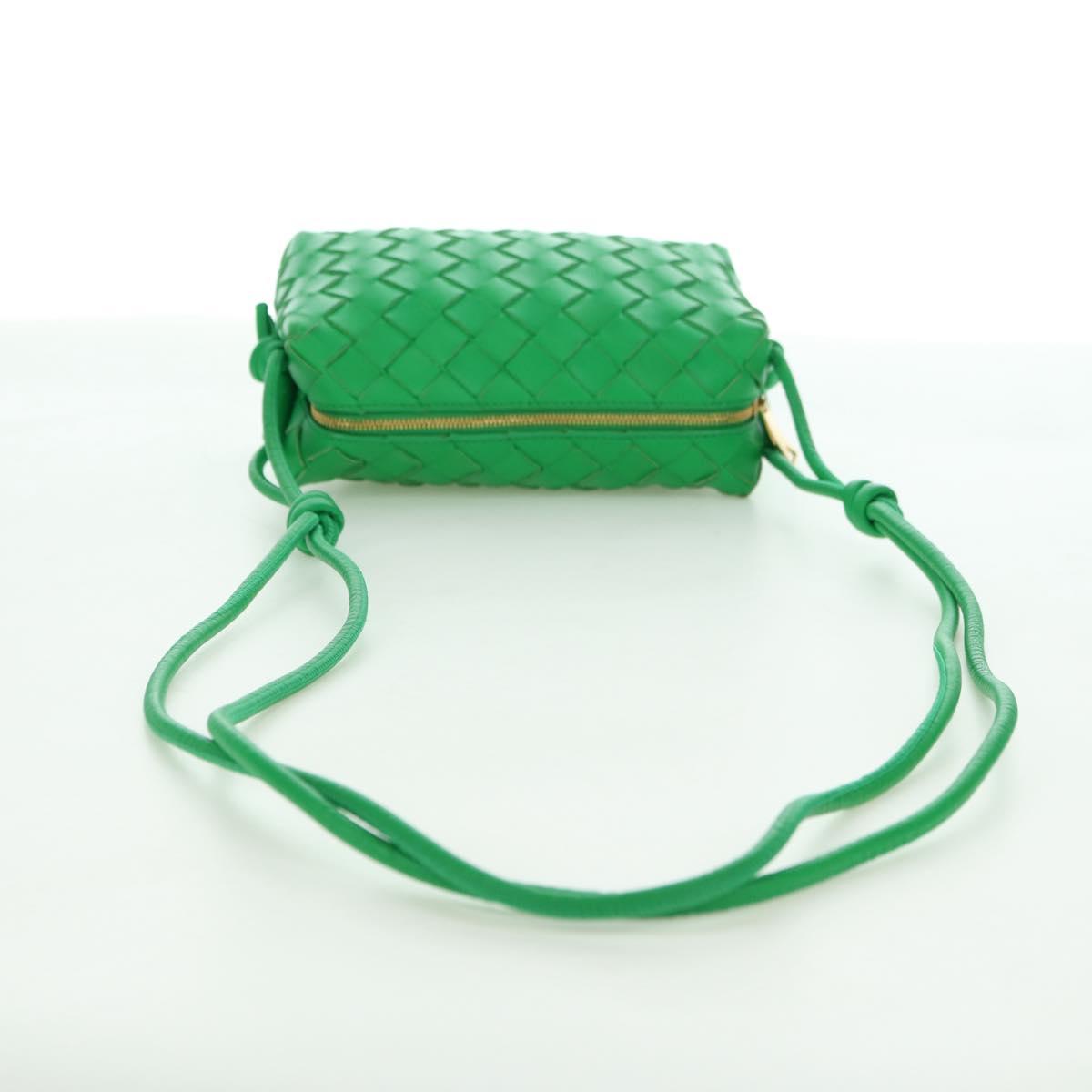 BOTTEGA VENETA INTRECCIATO Shoulder Bag Leather Green Gold Auth 179425V