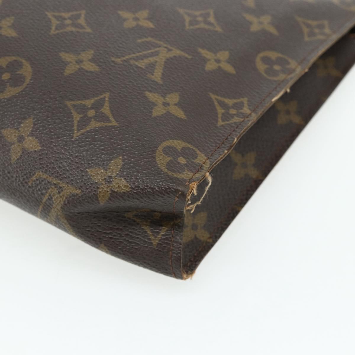 LOUIS VUITTON Monogram Poche Toilette 26 Pouch M47542 LV Auth 179484