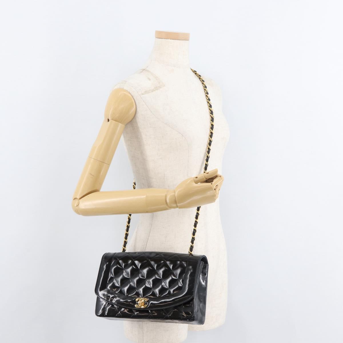 CHANEL Matelasse Chain Shoulder Bag Patent Leather Black Gold CC Auth 179684A
