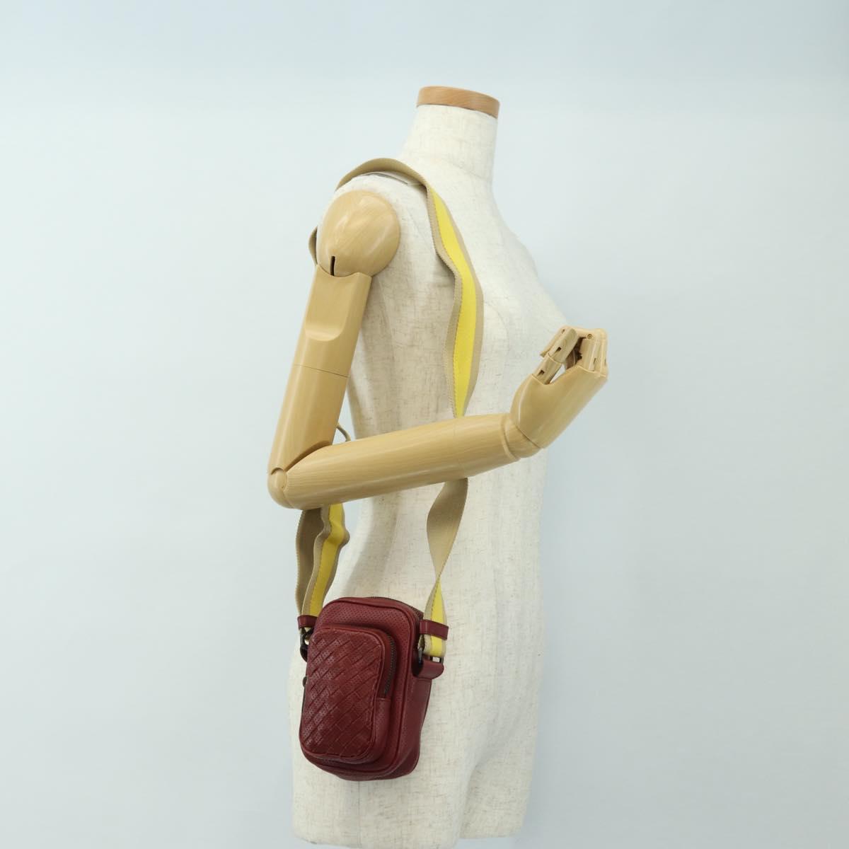 BOTTEGA VENETA INTRECCIATO Shoulder Bag Leather Bordeaux 154554 Auth 179712V