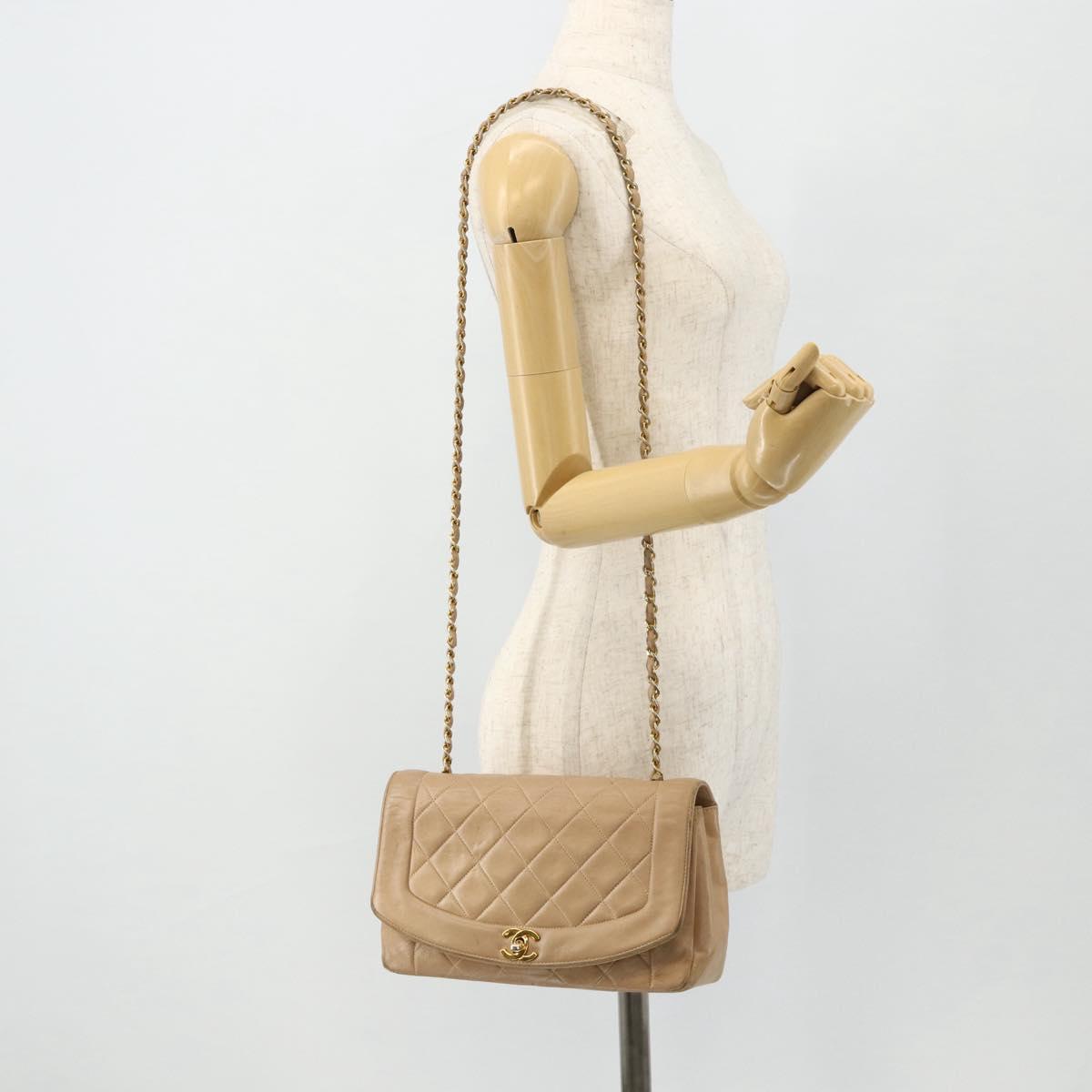 CHANEL Matelasse Chain Shoulder Bag Lamb Skin Beige Gold CC Auth 179717A
