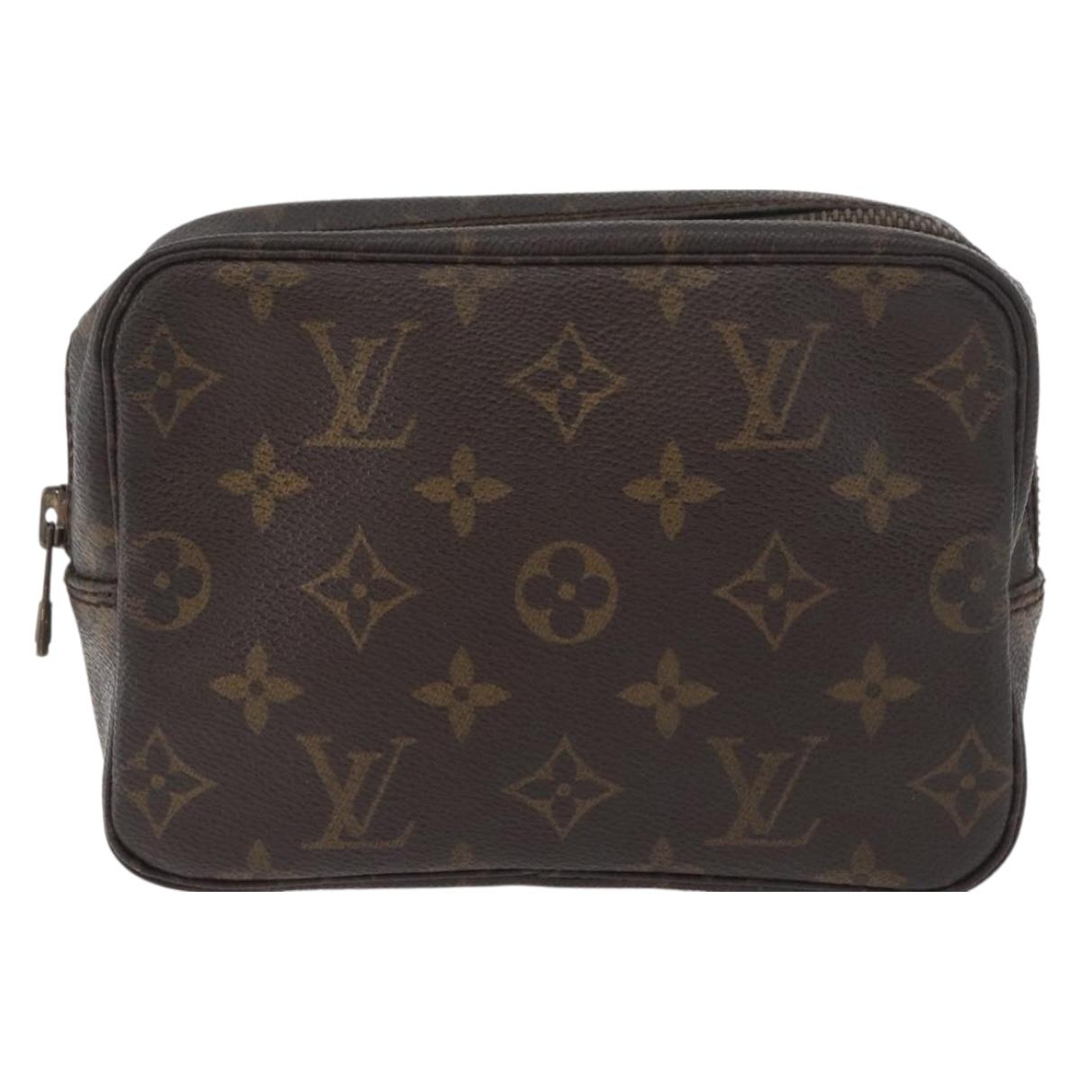 LOUIS VUITTON Monogram Trousse Toilette 18 Pouch M47526 LV Auth 179746