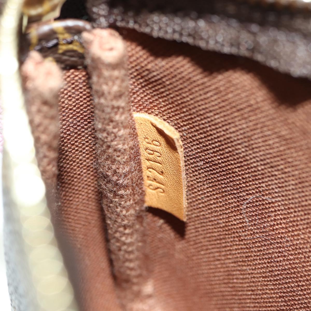 LOUIS VUITTON Monogram Mini Pochette Accessoires Pouch M62141 LV Auth 179815M