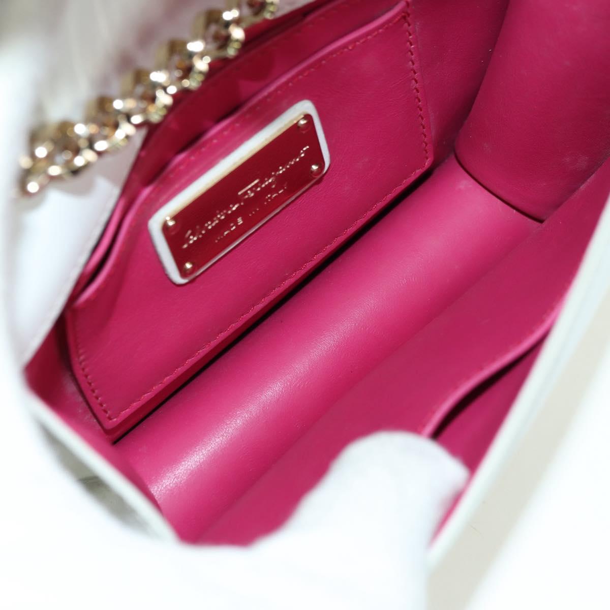 Salvatore Ferragamo Chain Vala Shoulder Bag Leather White Gold Auth 179845A