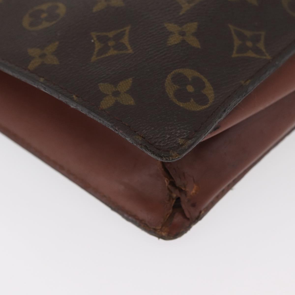LOUIS VUITTON Monogram Porte Documents Bandouliere Bag M53338 LV Auth 179942