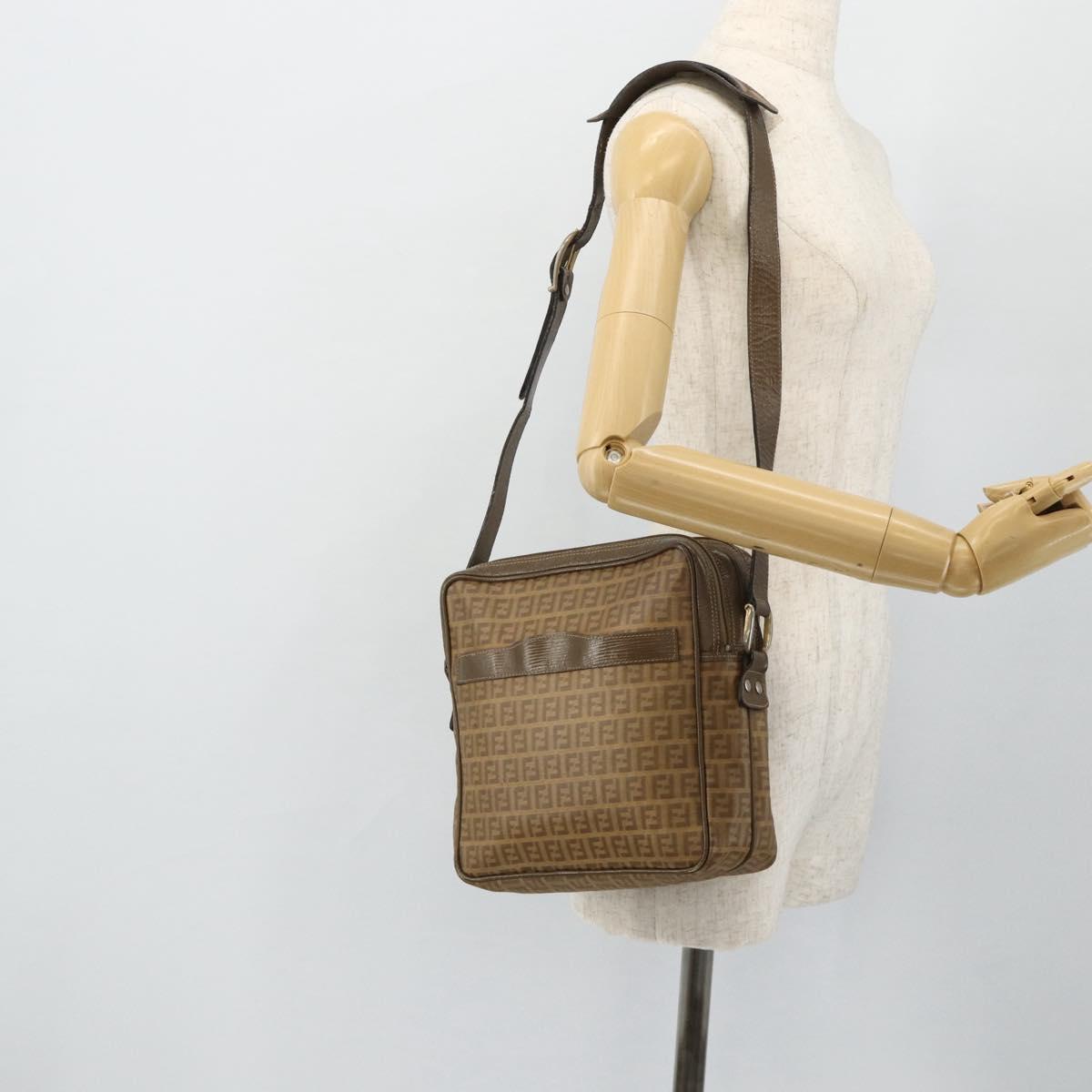 FENDI Zucchino Canvas Shoulder Bag Beige Auth 180076