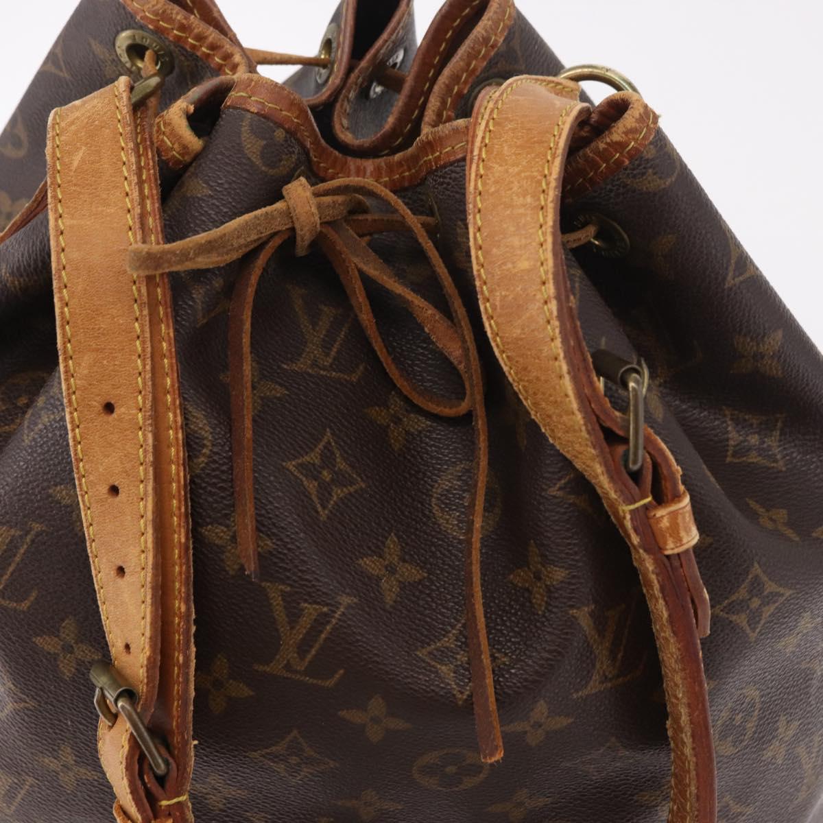 LOUIS VUITTON Monogram Noe Shoulder Bag M42224 LV Auth 180293