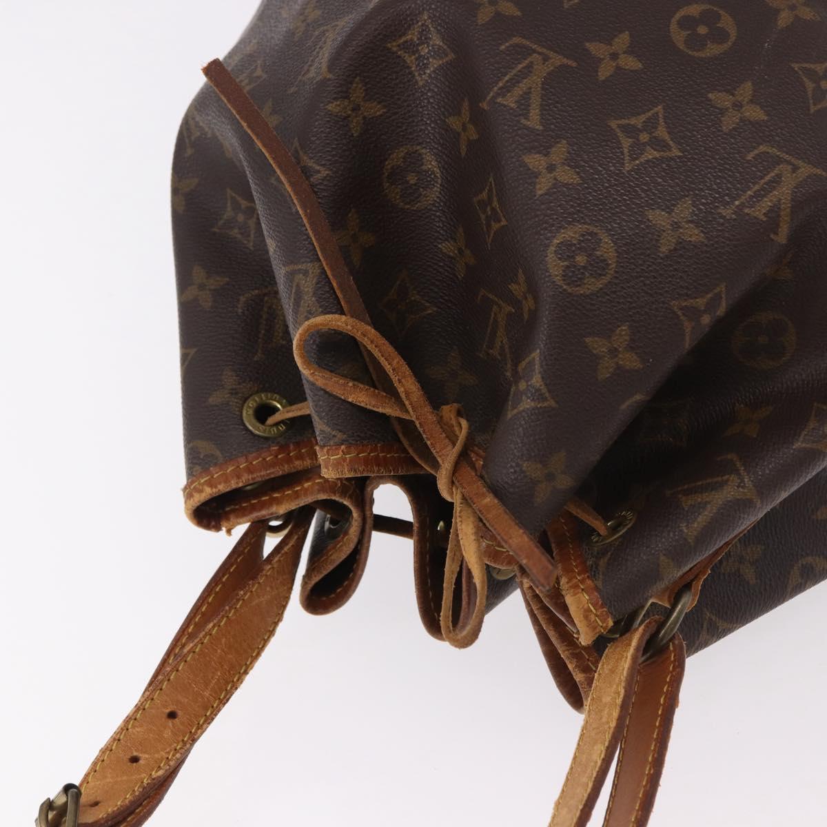 LOUIS VUITTON Monogram Noe Shoulder Bag M42224 LV Auth 180293