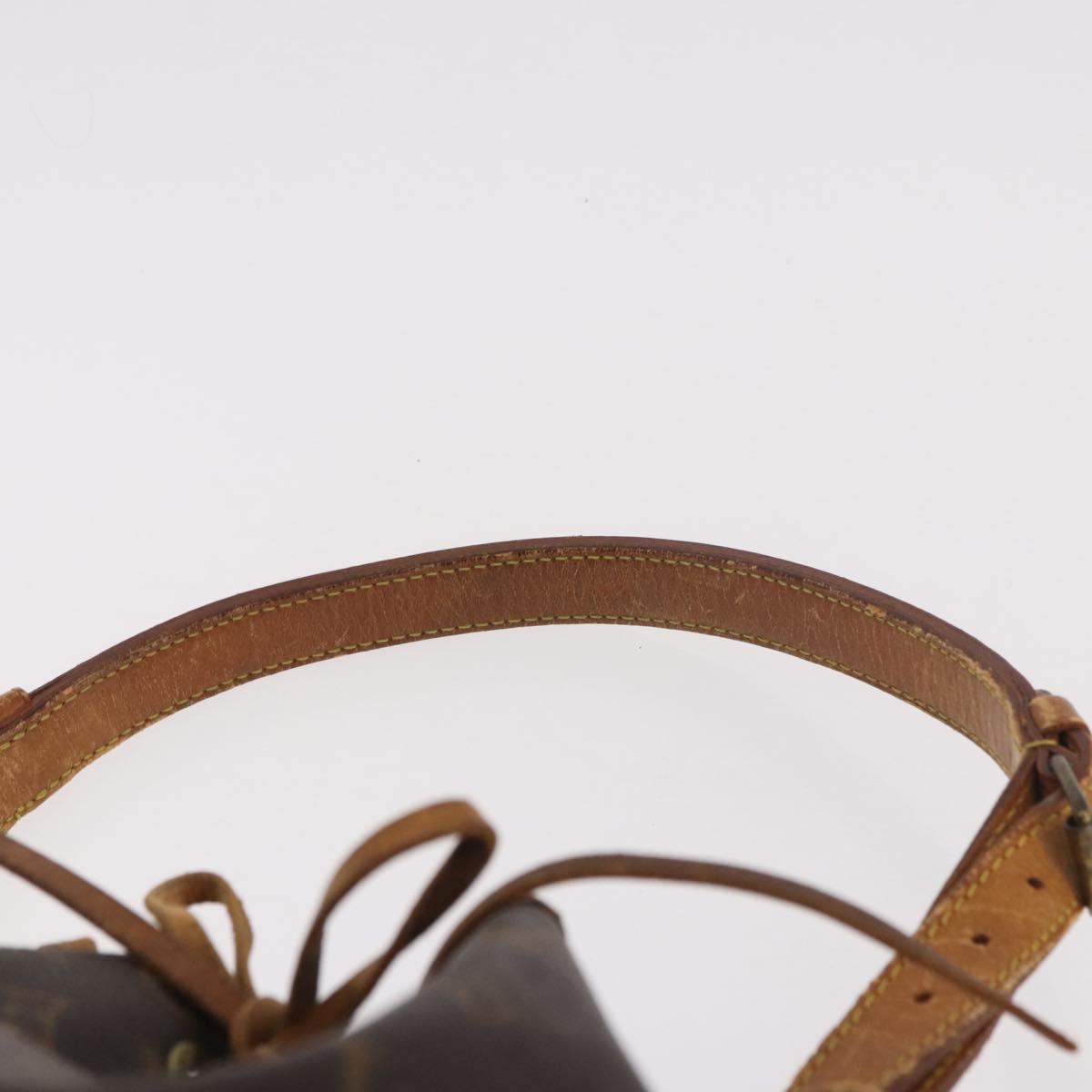 LOUIS VUITTON Monogram Noe Shoulder Bag M42224 LV Auth 180293